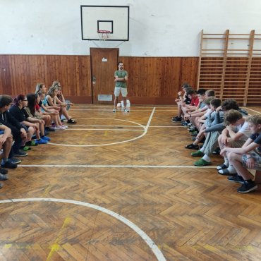9. třídy: kurz první pomoci