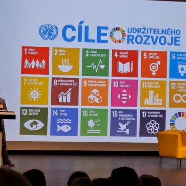 SCHOOL LINK OSTRAVA