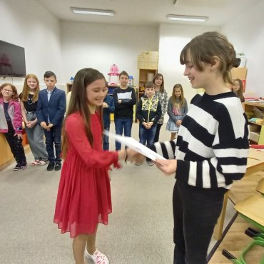 NA PRVNÍM STUPNI SE RECITOVALO