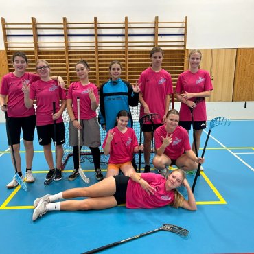 Florbalový turnaj - dívky 8. a 9. ročníky